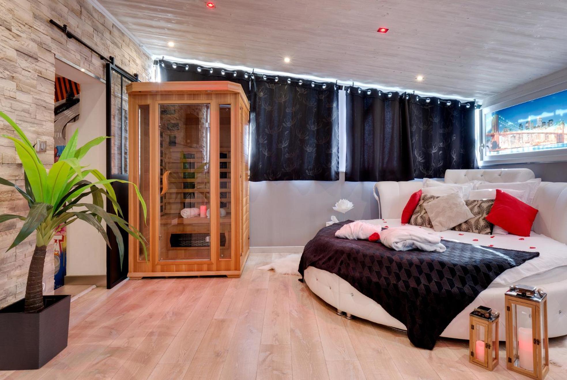 Suite Brooklyn Jacuzzi Vichy Exterior foto